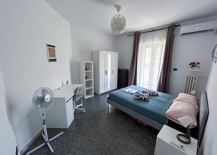 Large Well Connected To Historic Center With Metro A, Ac, Wi-fi *